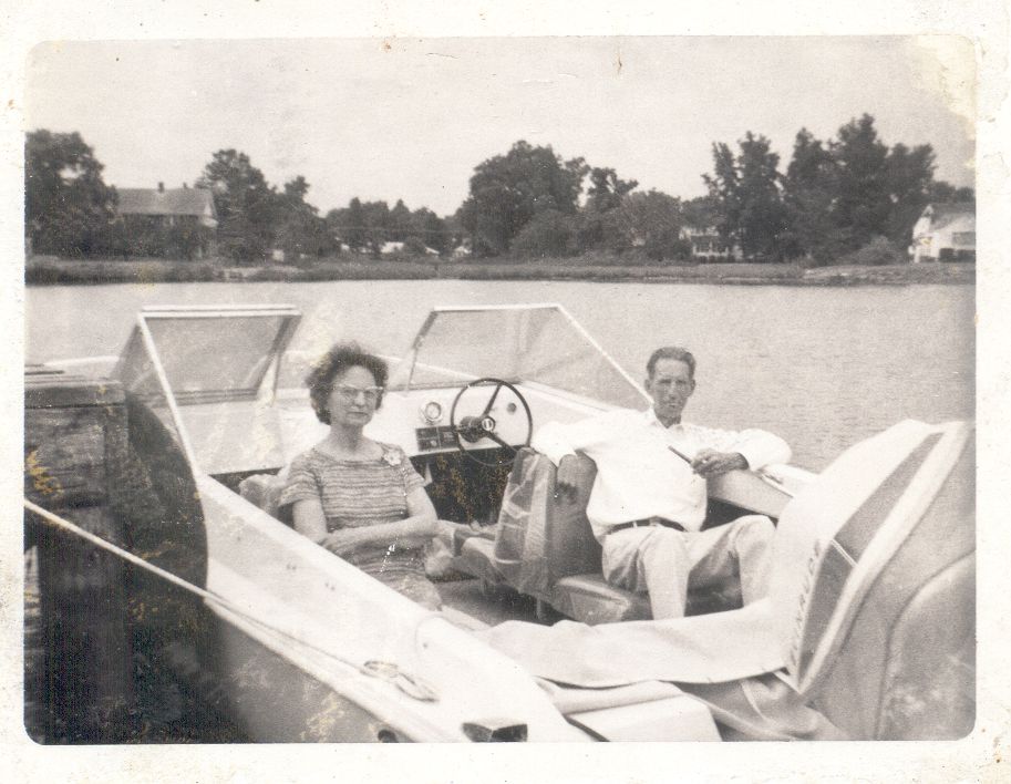 Aunt Pete & Ervin & Boat 521 Riverside Drive Portsmouth VA 1970