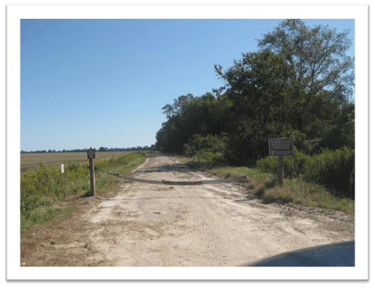 Now the road was chained.