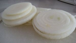 sliced-vidalia-onion